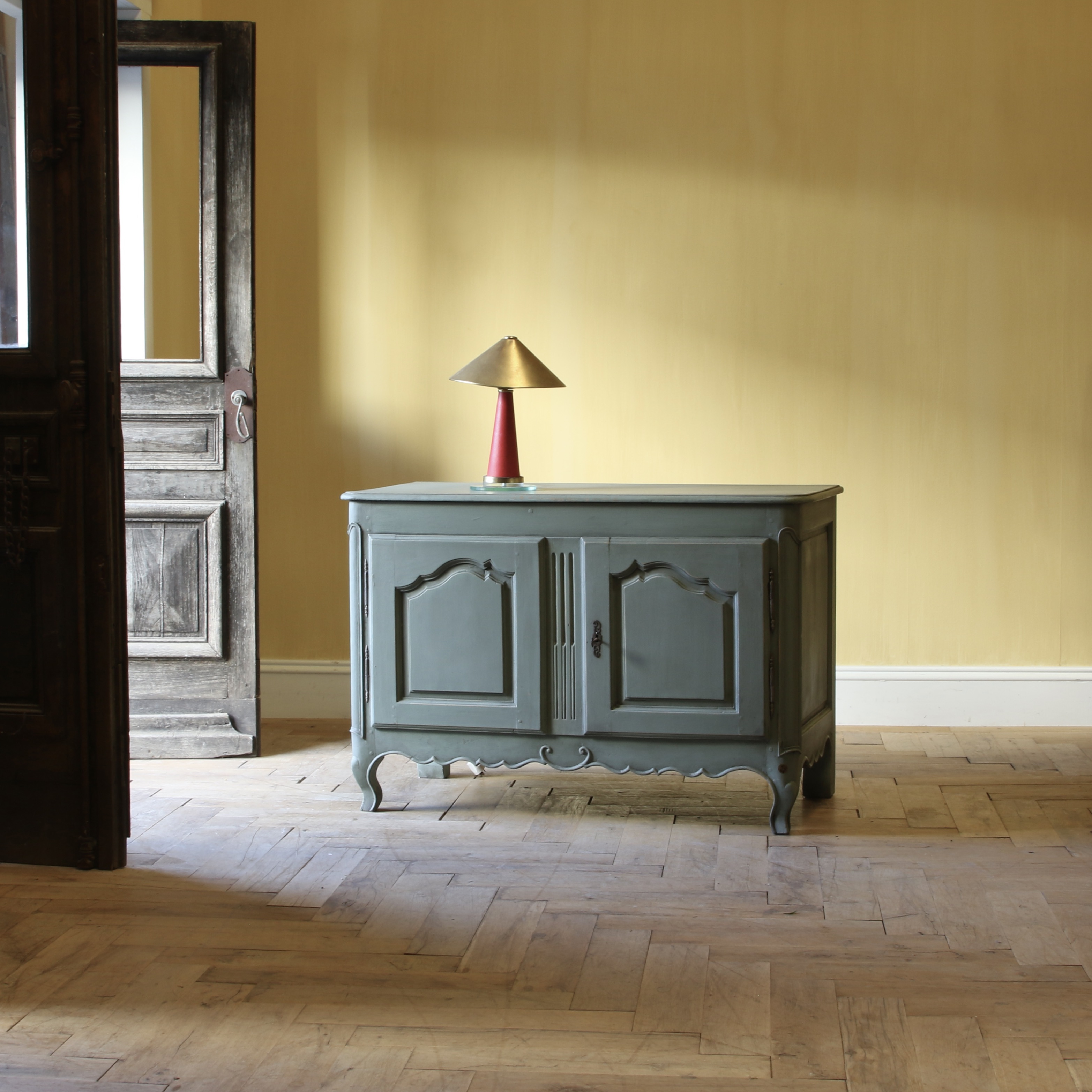 154-48 - Louis XV Sideboard